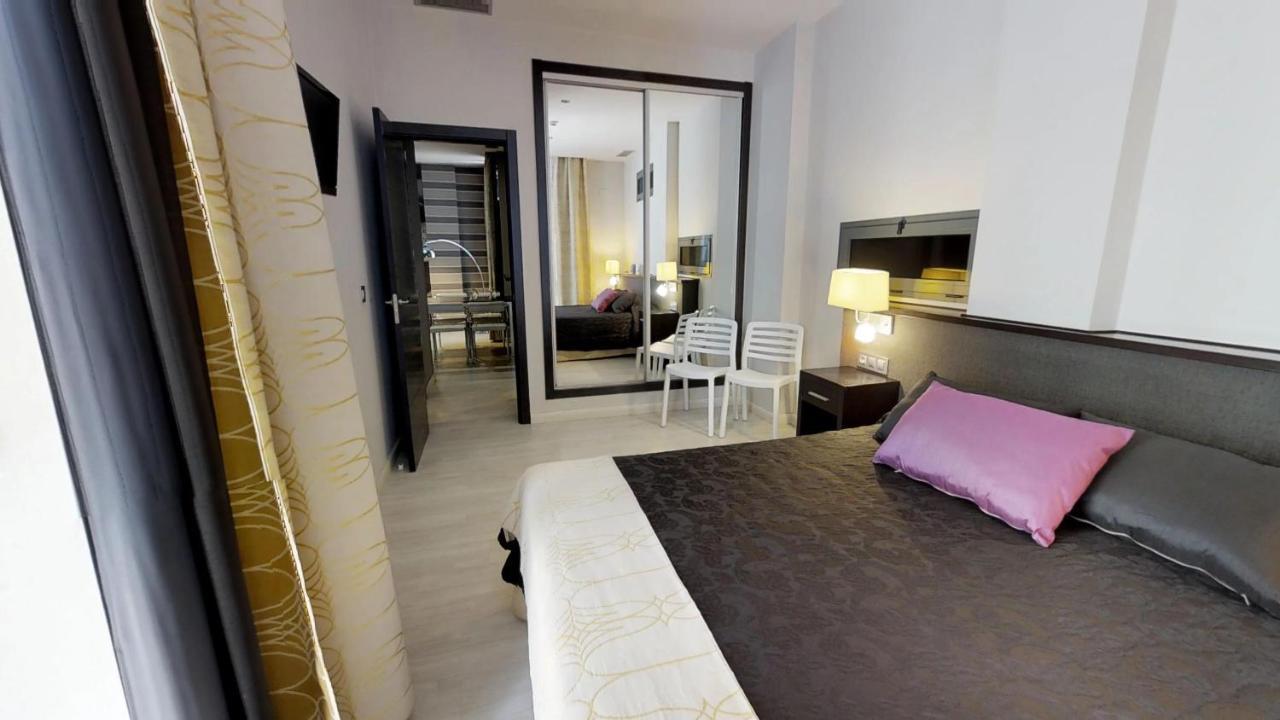 Leo Deluxe Punta Umbria (Adults Only) Leilighet Eksteriør bilde