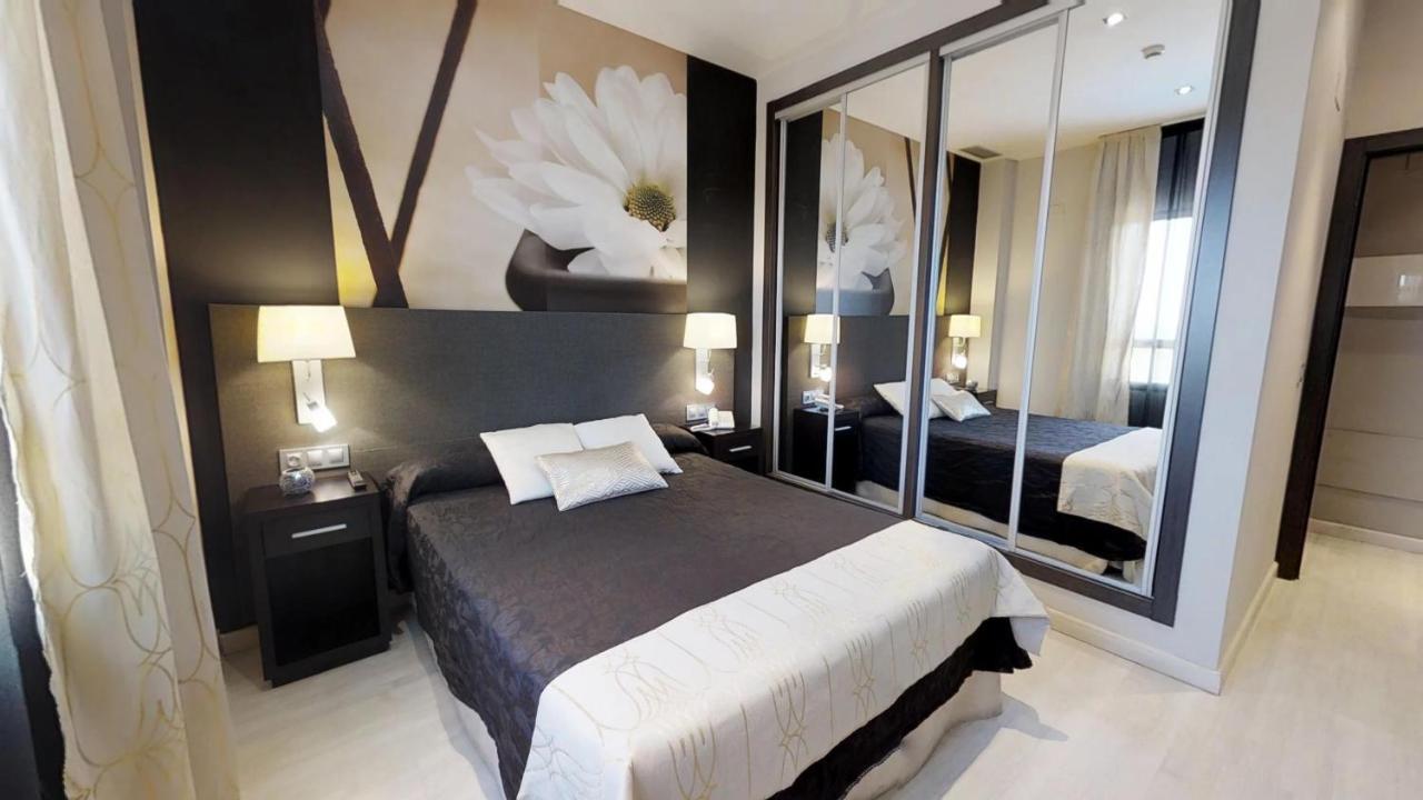 Leo Deluxe Punta Umbria (Adults Only) Leilighet Eksteriør bilde