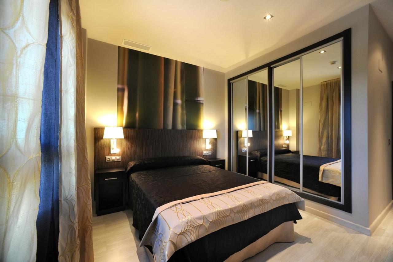 Leo Deluxe Punta Umbria (Adults Only) Leilighet Eksteriør bilde
