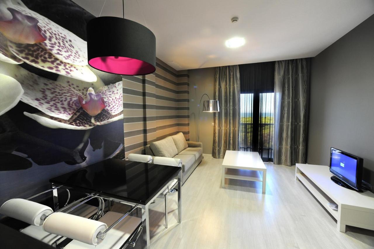 Leo Deluxe Punta Umbria (Adults Only) Leilighet Eksteriør bilde